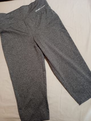 Lote Camiseta y Leggins Puma Talla S