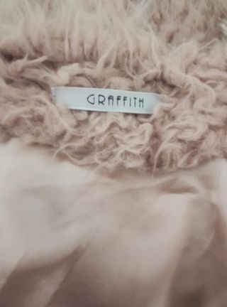 Abrigo rosa pelo Graffith