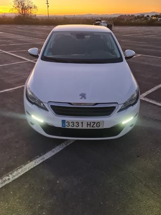 Peugeot 308 2014