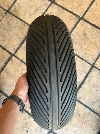 Neumático Metzeler 190/50 R 17