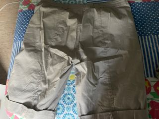 Bermuda beige talla XXL