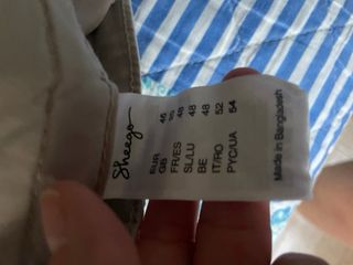 Bermuda beige talla XXL