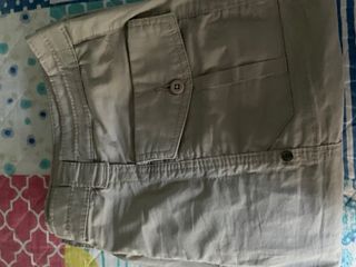 Bermuda beige talla XXL