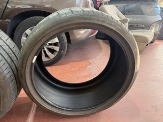 Neumáticos 285/35 R22 y 315/30 R22