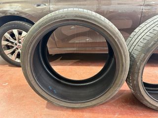 Neumáticos 285/35 R22 y 315/30 R22