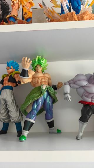 Action figure broly