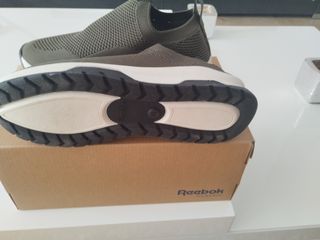 Zapatillas Reebok calcetín verde