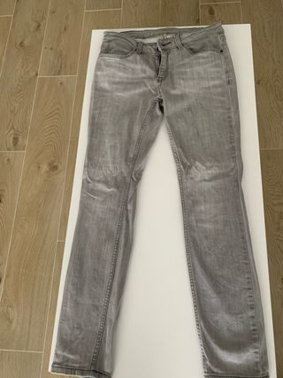 Pantalón vaquero gris talla M