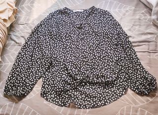 Blusa Zara lunares Talla M