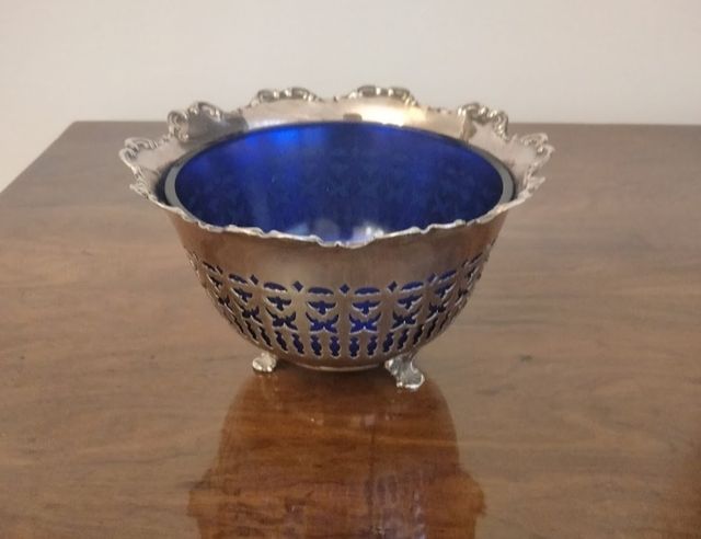 Zuccheriera inglese vintage in  EPNS , XX sec.