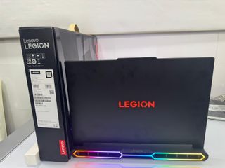 Lenovo Legion Pro 7 Gen 10 (2025) RTX 5090
