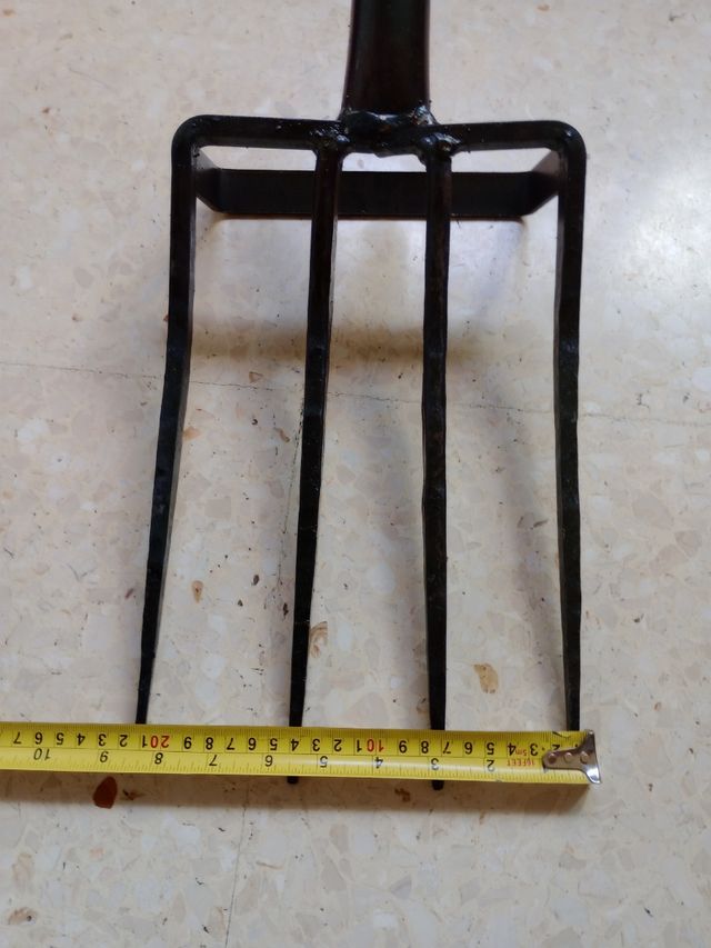 Horca para finca ahoyodora