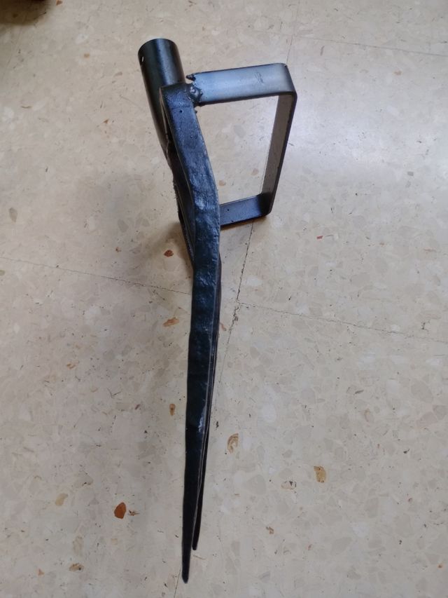 Horca para finca ahoyodora