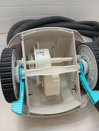 Robot limpiafondos Intex Krystal Clear ZX50