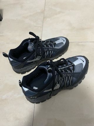 Zapatos Nike Negros y Grises
