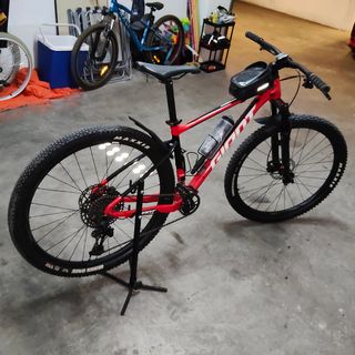 Bicicleta Montaña Giant Fatón Roja