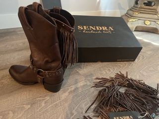 Botas Sendra mujer flecos tachuelas
