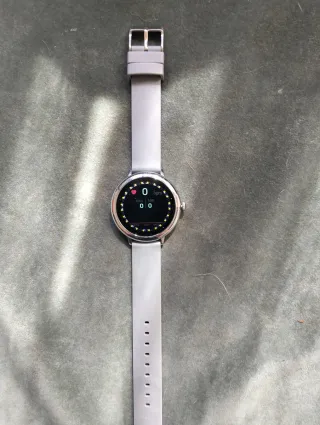 Reloj Inteligente Gris con Cargador
