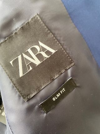 Traje Zara azul klein 