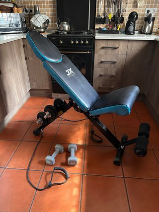 Banco de Gimnasio ajustable y Mancuernas