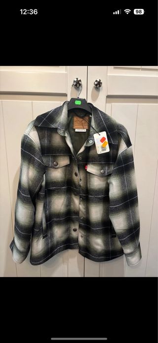 Cazadora Levi's a cuadros