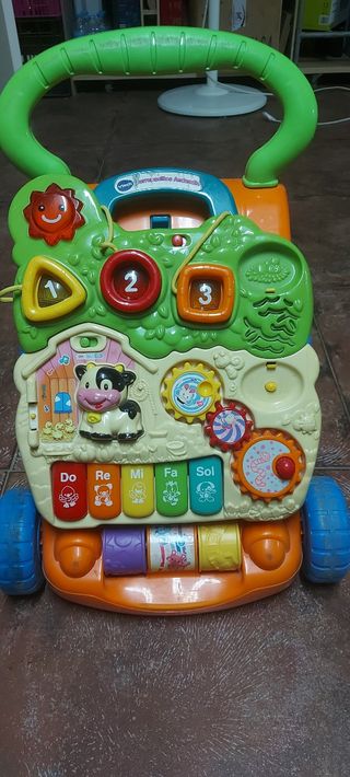 Correpasillos VTech con actividades
