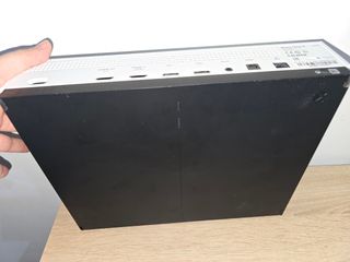 Xbox One S con 2 controller e gioco