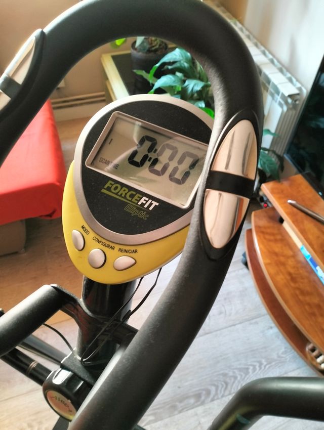 Bicicleta Elíptica ForceFit