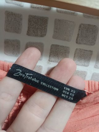 Zara Camiseta palabra de honor Talla XS