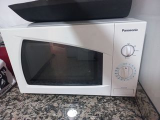 Microondas Panasonic NN-E203WB