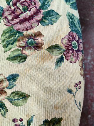 CUATRO SILLAS CLÁSICAS