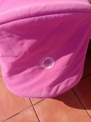 Capota, cubrepiés y funda Bugaboo Camaleón