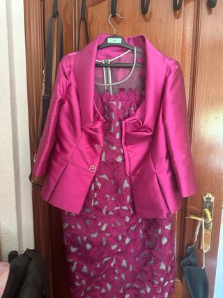 Vestido de fiesta rosa y morado