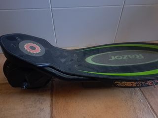 Patinete Eléctrico Razor E90 Niños