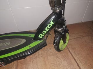 Patinete Eléctrico Razor E90 Niños