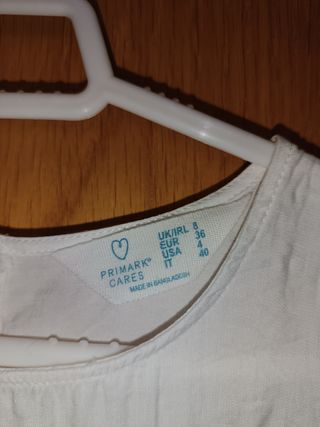 Camiseta sin mangas blanca