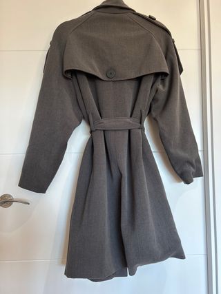Gabardina Mango Gris Talla M