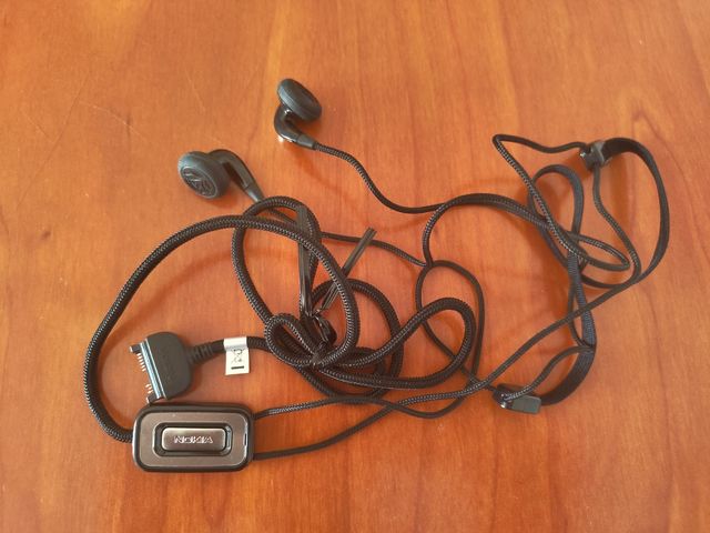 Auriculares Nokia 7260