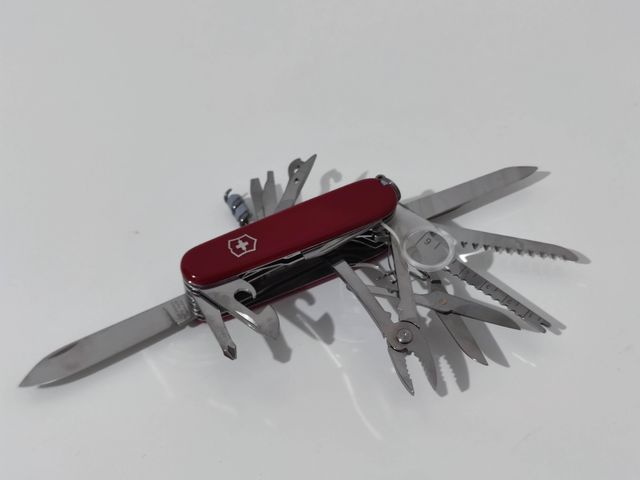 Victorinox Swisschamp navaja multiusos suiza