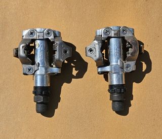 Pedales Shimano PD-M520