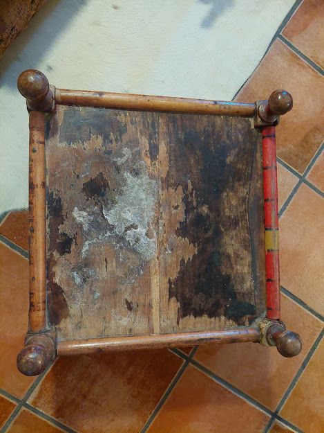 Antiguo altar hindú artesanal 1910-1920