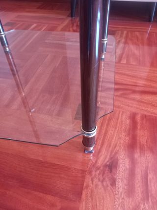 Mesa auxiliar cristal con lámpara