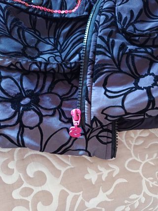 Abrigo Desigual Niña Talla 9/10