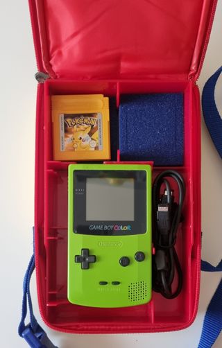 Pokémon Amarillo. Edición Coleccionista. Nintendo.