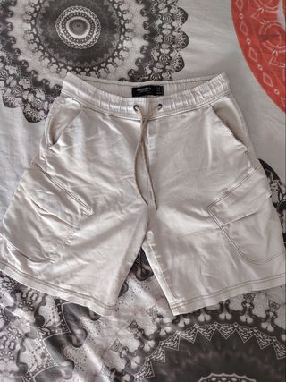 Pantalones cortos Pull&Bear beige