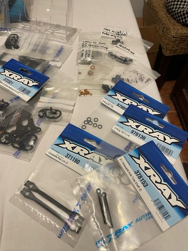 XRAY X1 2019 RC Fórmula 1 + Muchísimos Repuestos