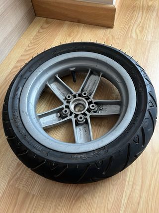 Rueda y Llanta Vespa LX