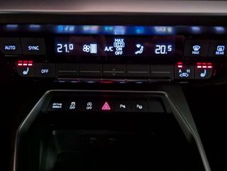 Audi A3 SEDAN 2.0 TDI 35 150CV S-LINE S-TRONIC