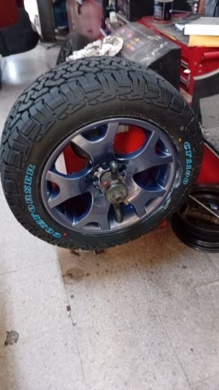 Llantas y neumáticos mixtos off road BMW x5 e53 , 