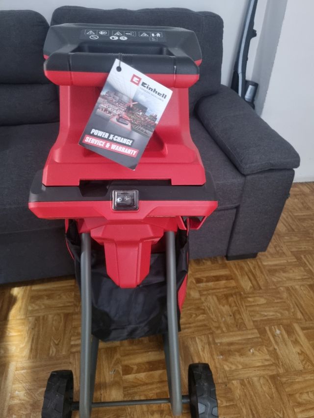 Trituradora ramas Einhell Redaxxo 36V